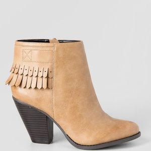 Dolce by Mojo Moxy - Fringe Booties (W 7.5)